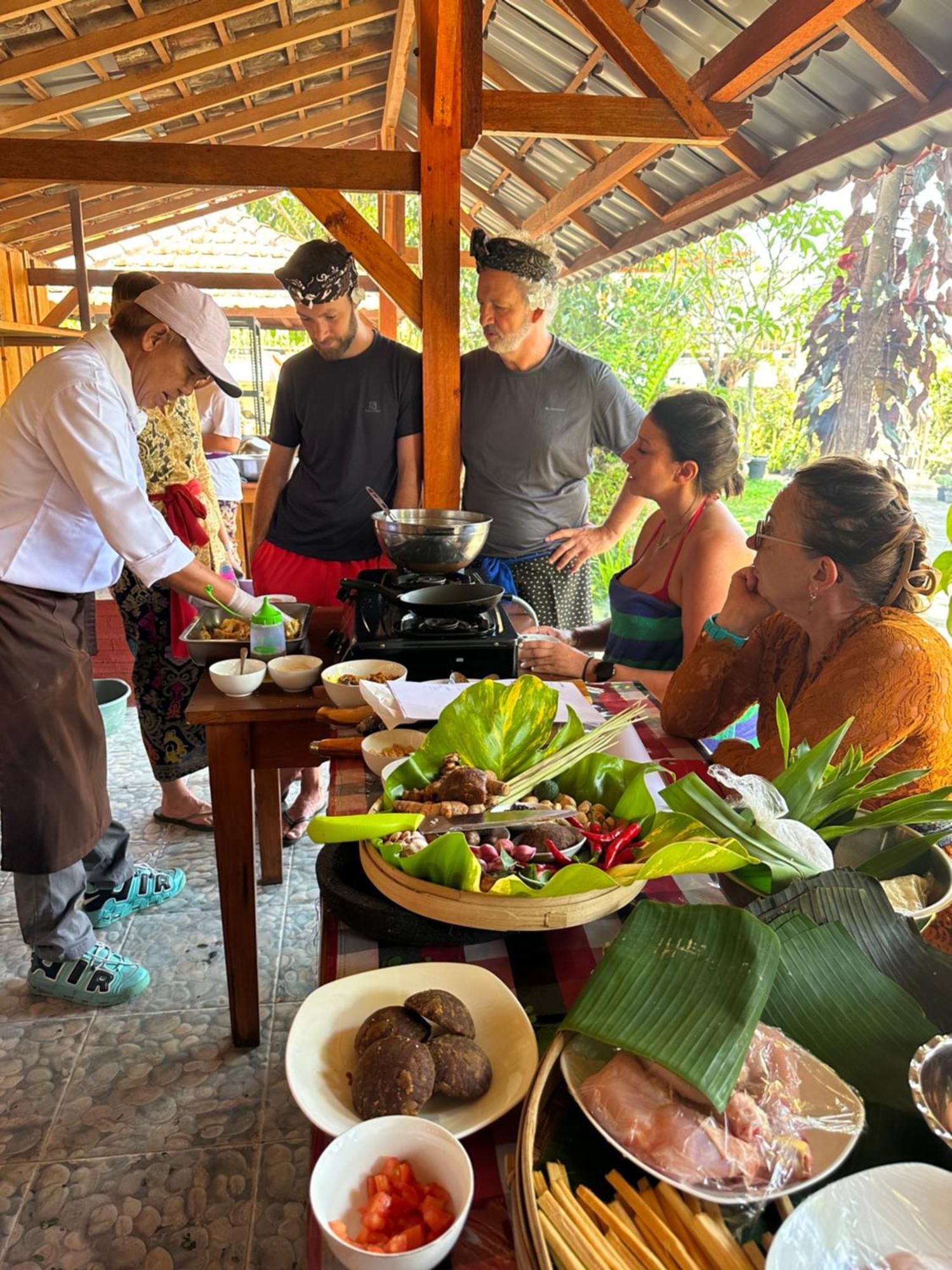 Villa Ipsa Munduk  Ngoại thất bức ảnh