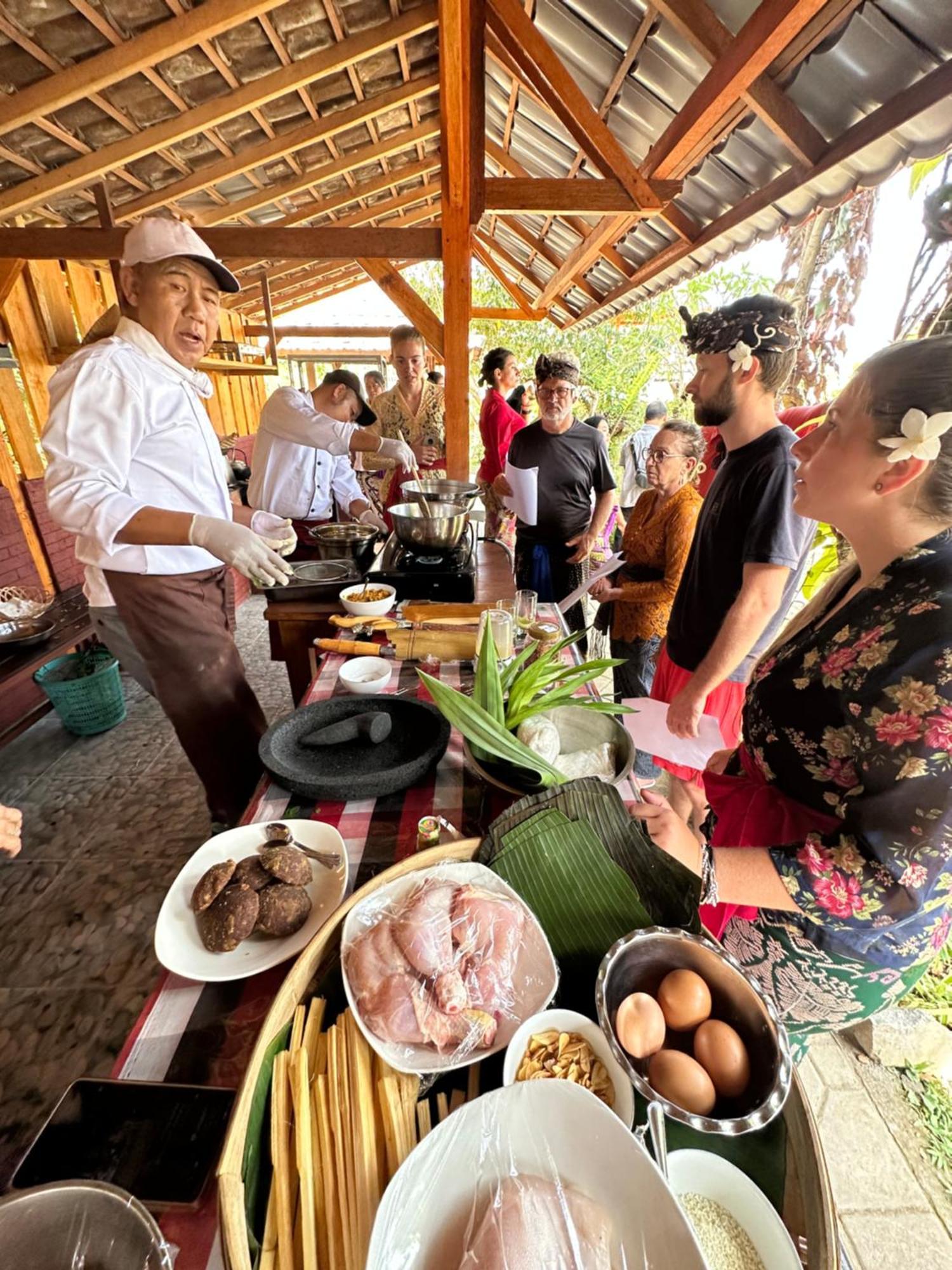 Villa Ipsa Munduk  Ngoại thất bức ảnh